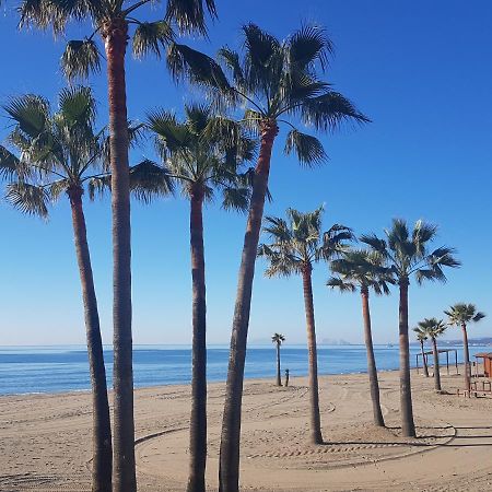 Free Parking, 40 Meters From The Beach, Wi-Fi, Ac エステポナ エクステリア 写真