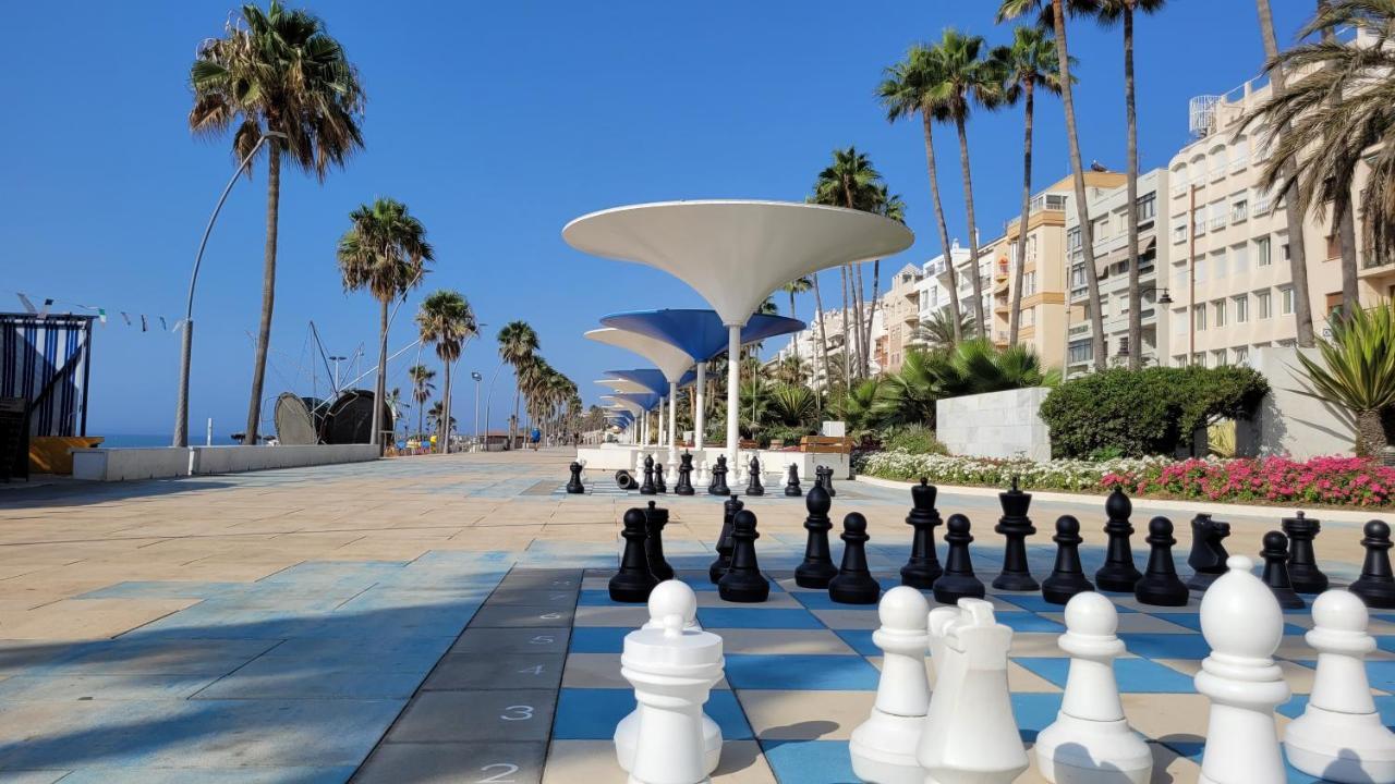 Free Parking, 40 Meters From The Beach, Wi-Fi, Ac エステポナ エクステリア 写真